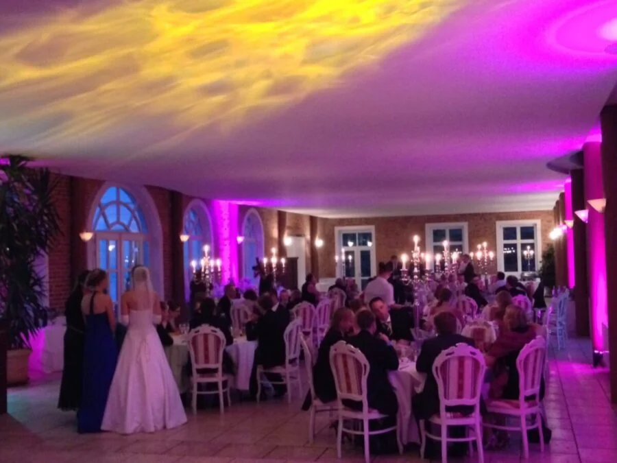 Loungemusik zum Dinner bei Hochzeit auf Schloss Wedendorf