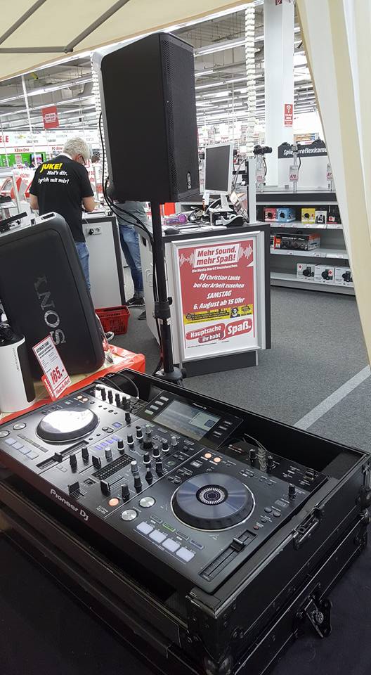 DJ buchen für Shop- und Messeevents in Hamburg